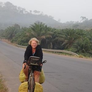 Meet your Posher, Linda